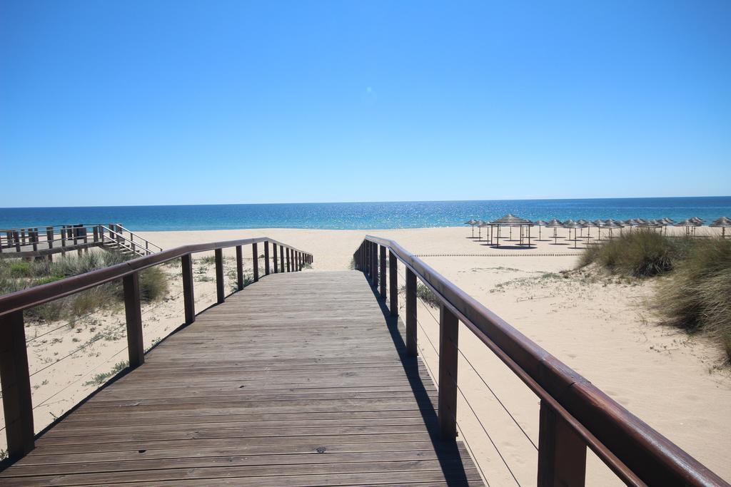 Apartment On The Beach By Amcf Alvor Eksteriør billede